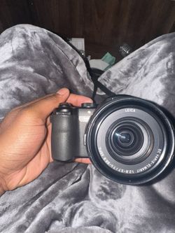 Lumix Panasonic camera