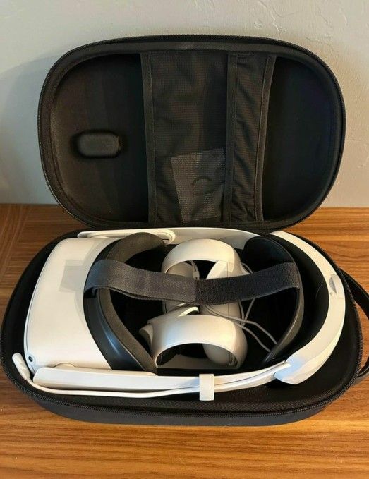 Meta Oculus Quest 2