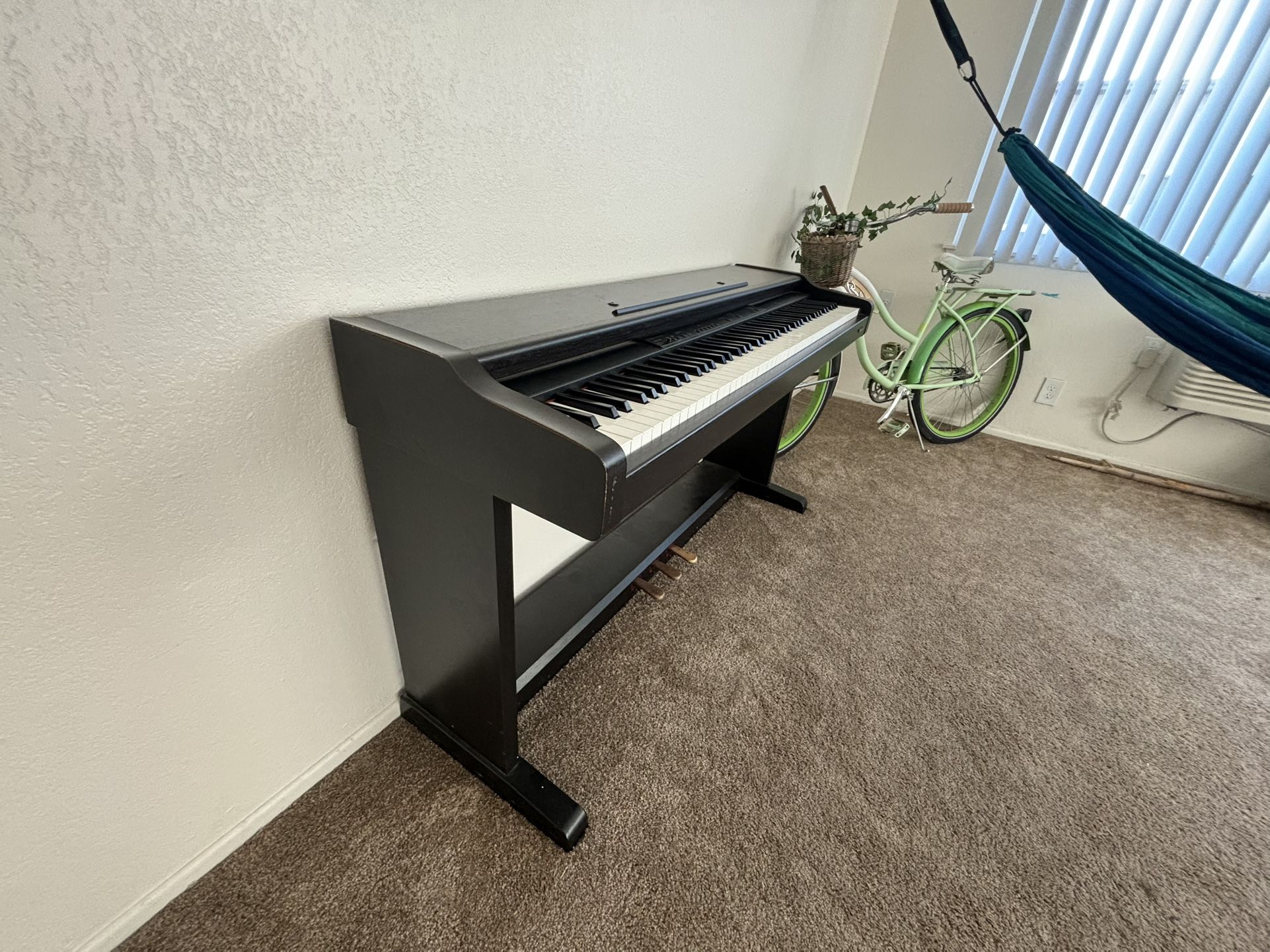 Technics Digital Piano PX33