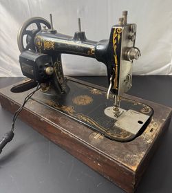 vintage Sewing machine improved eldredge rotary