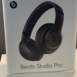 Beats Studio Pro