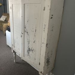 Antique Chippy Cupboard Cabinet