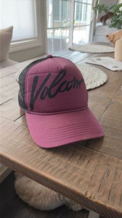 Volcum hat