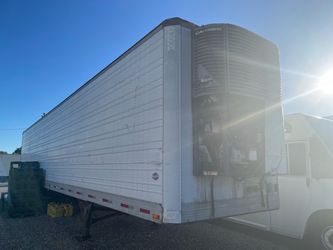 1997 Utilty 53’ reeder trailer