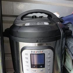 7 In 1 Duo Nova Insta Pot. Silver