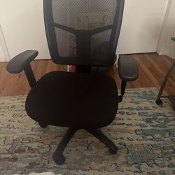 Black office chair