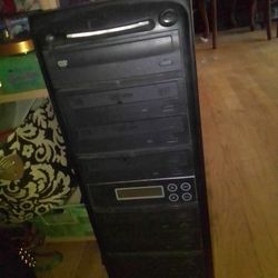 8 Disc DVD And CD  Burner