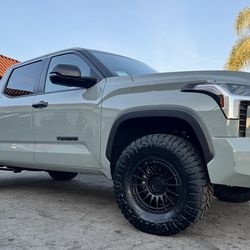 Method Mr 314 Matte Black 17x7.5 6x139.7 +25 Offset With Nitto Ridge Grappler 35x12.50R17 Tires🔥🔥