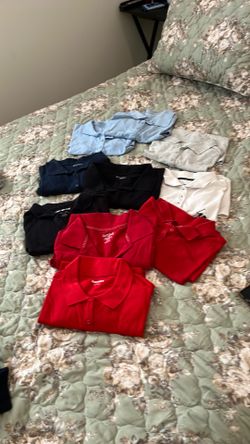 Youth Old Navy preloved school polo shirts unisex