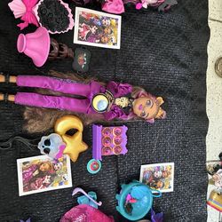 Monster High Lot of 9 - Ghoul Spirit and Ball Party *READ DESC*