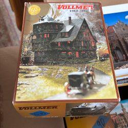 Vollmer Haunted Mansion Kit HO 3679