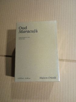 Maison Crivelli Oud Maracujá Extrait de Parfum