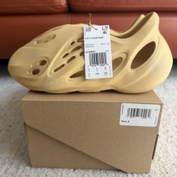 adidas yeezy foam rnr desert sand size 6 new