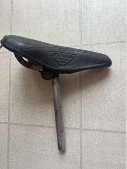 Vintage Schwinn Approved Seat Saddle, Seat post