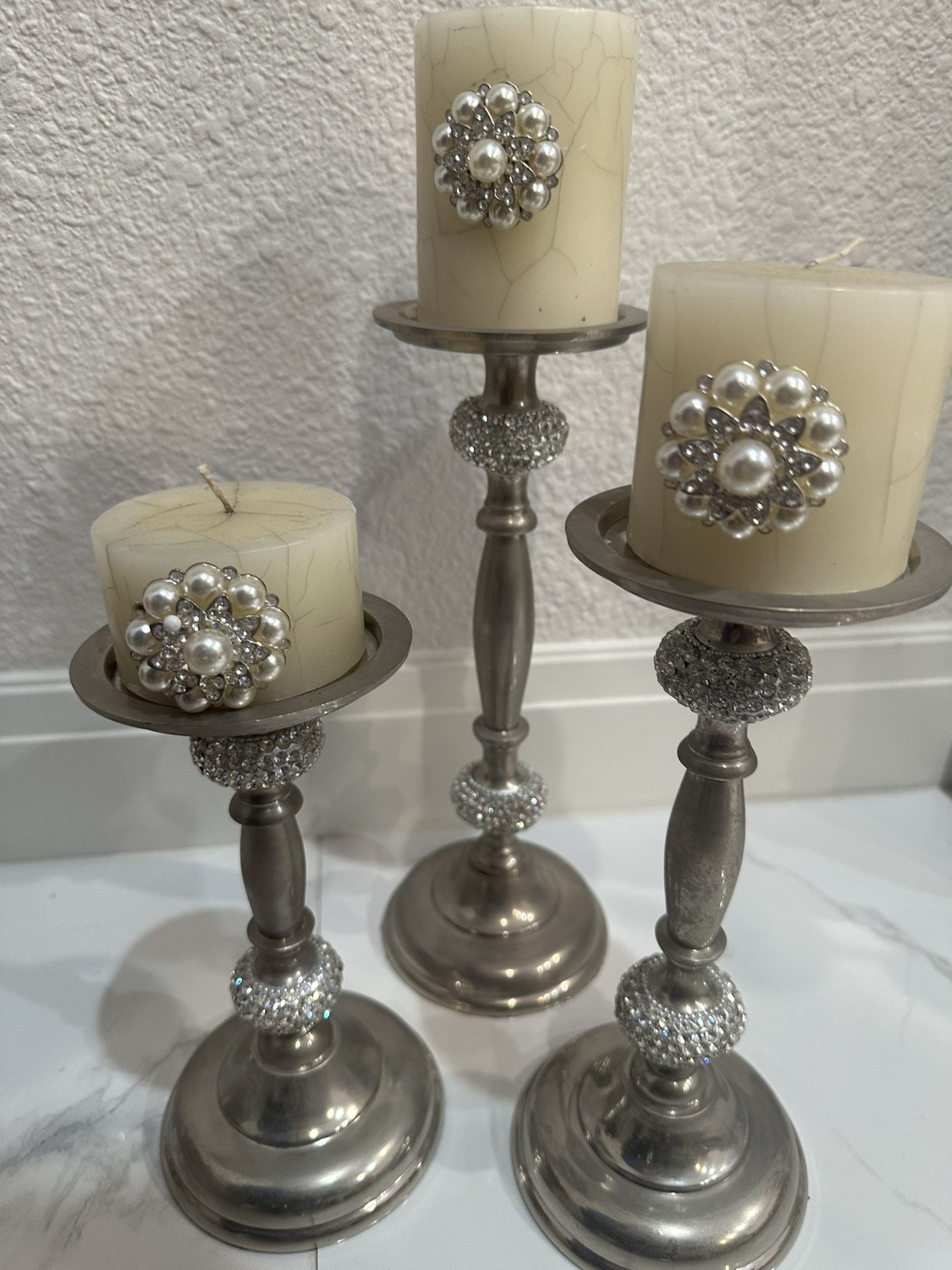 3 Candle Holder + Candles