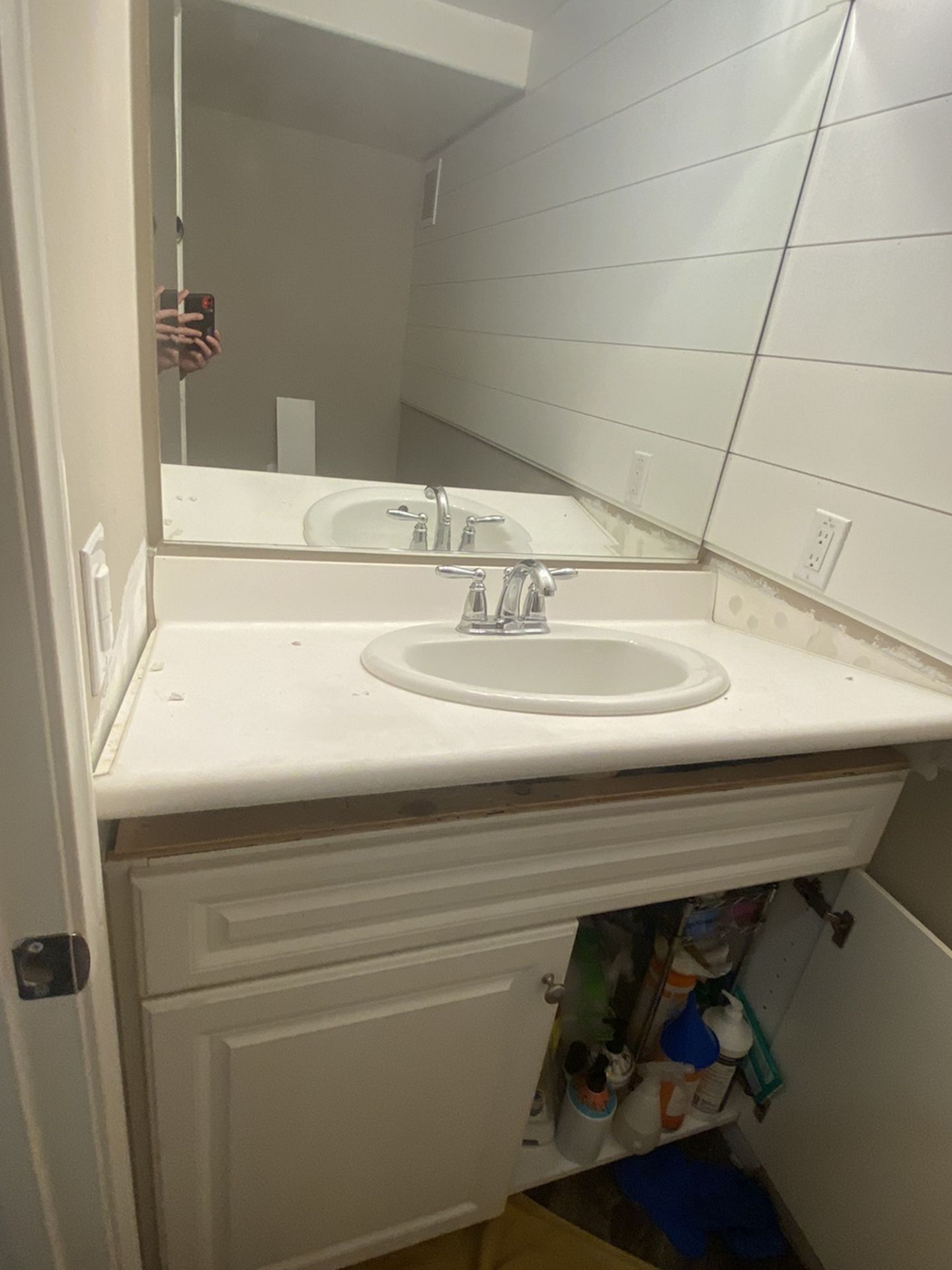Bathroom Sink and Counter Top
