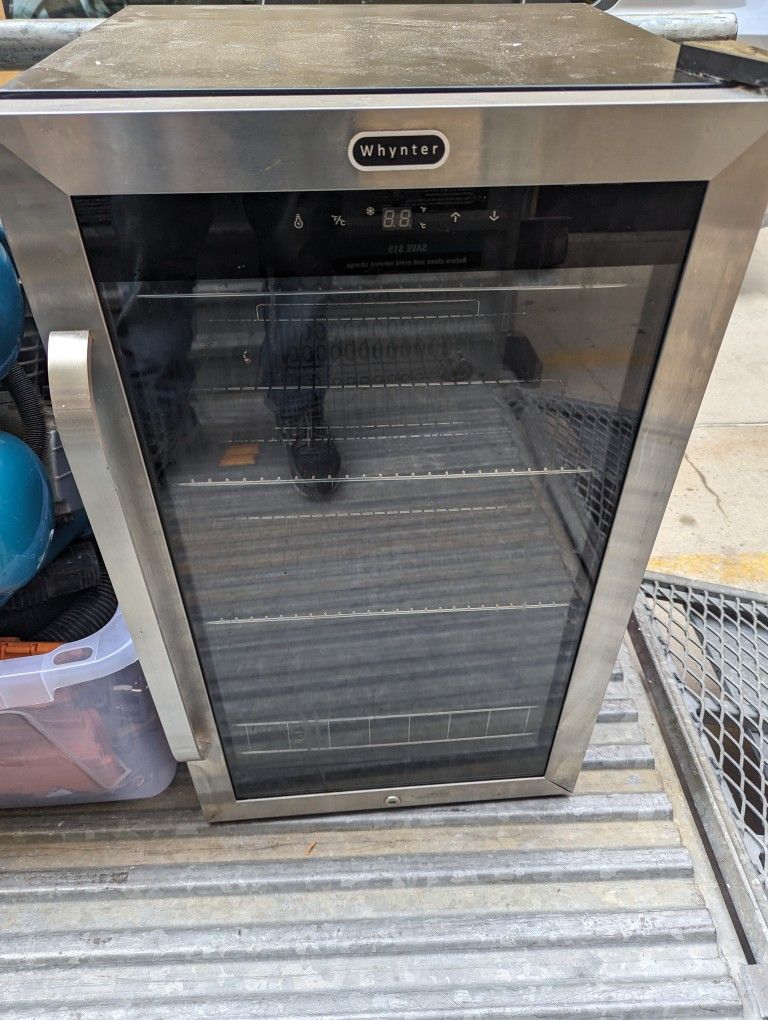 Whynster Small Wine Refrigerator
