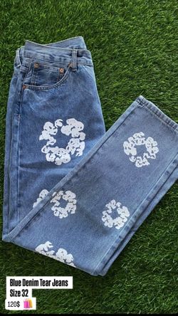 DENIM TEAR JEANS