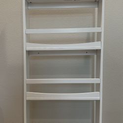 Kids Bookshelf