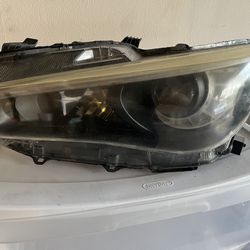 Infiniti Q50 Headlights 