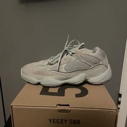 Yeezy 500 " Salt" Size 9.5 Men