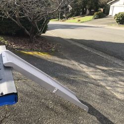 Light Weight Hard Plastic Dog Ramp Stairs 6’ Long Folding Like New