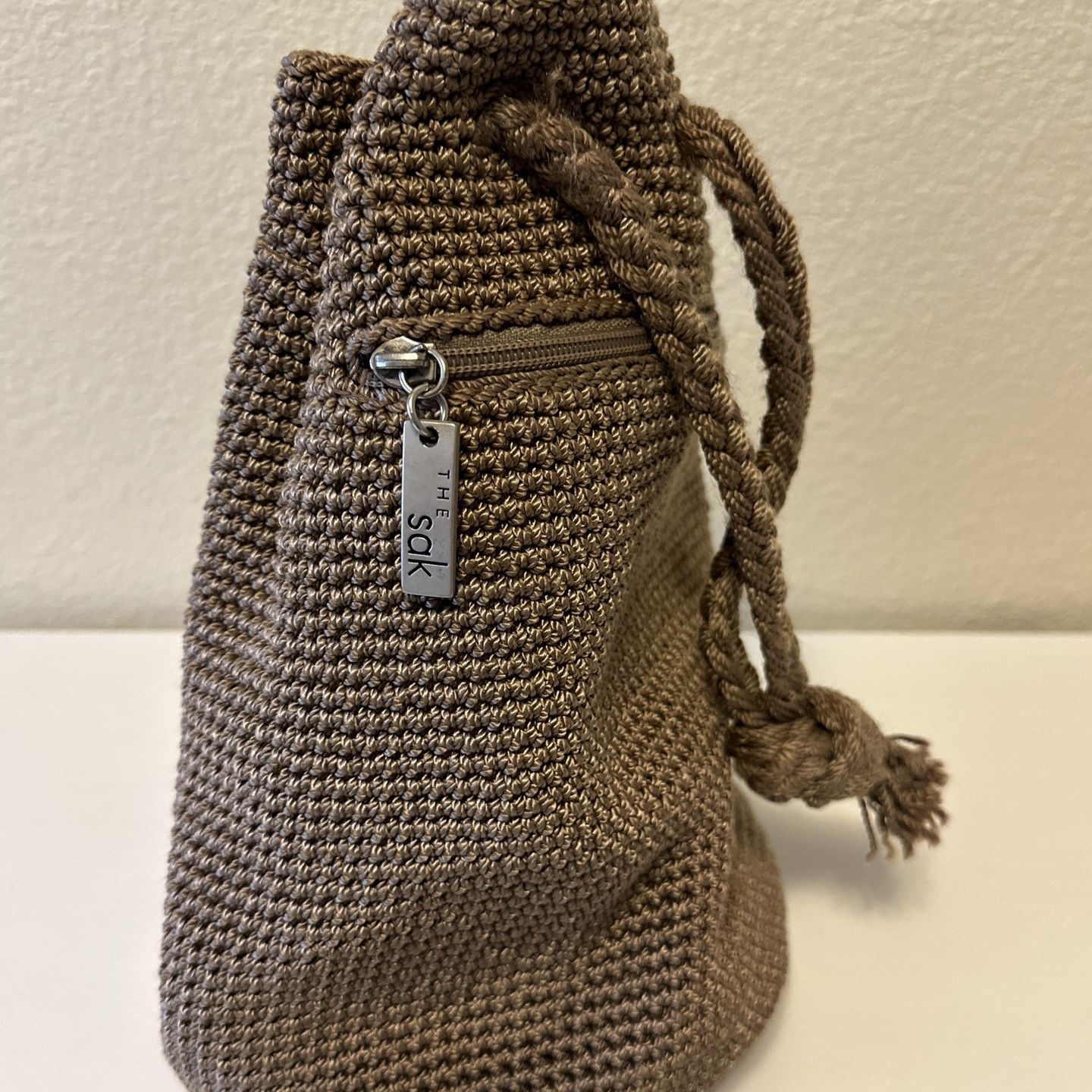The Sak Boho Chic Crochet Drawstring Backpack Tan Khaki  display picture 1