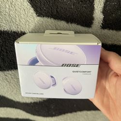 Bose QuietComfort Earbuds Brand New!