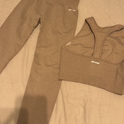 Bo + Tee Workout Set 