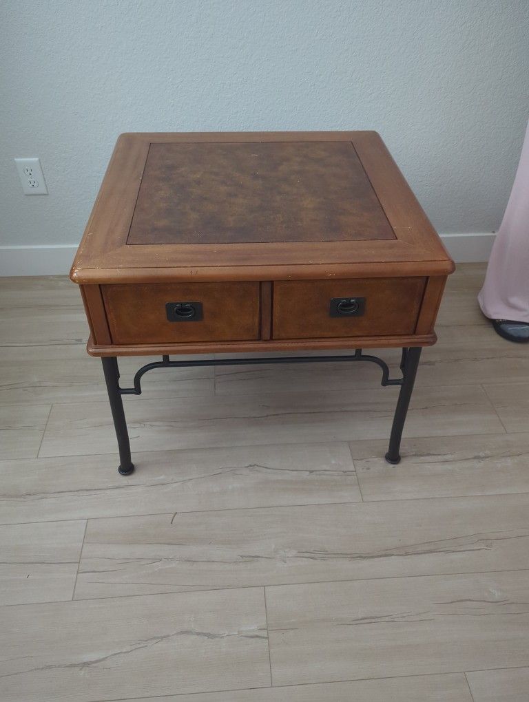 Modern Craftsman end table