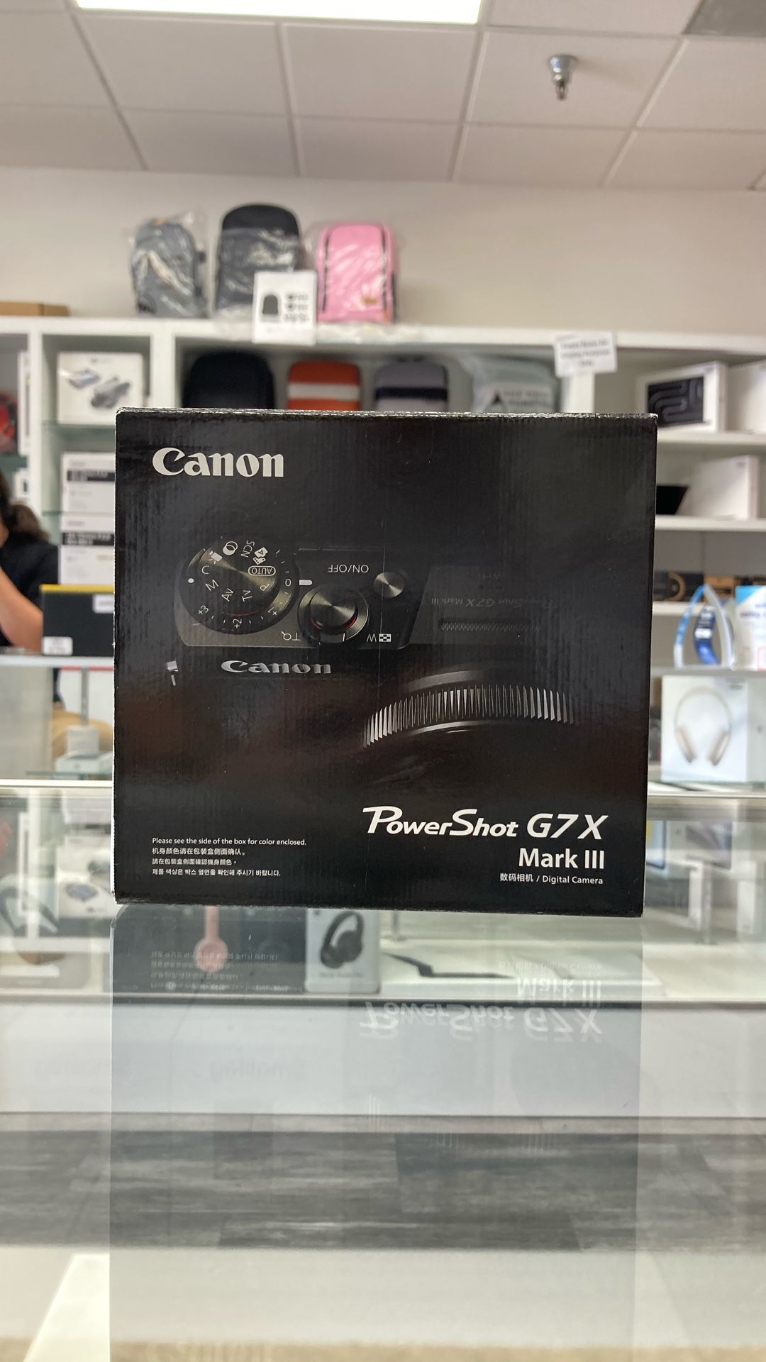 Canon G7X Mark III