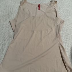Womens Xl Spanx Invisible Tank 