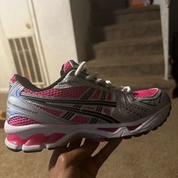 Pink ASICS Gel-1130