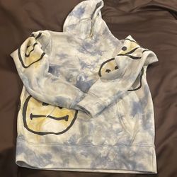 Men’s Smiley x Market Tie-Dye Hoodie.