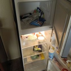 Refrigerator house appliance