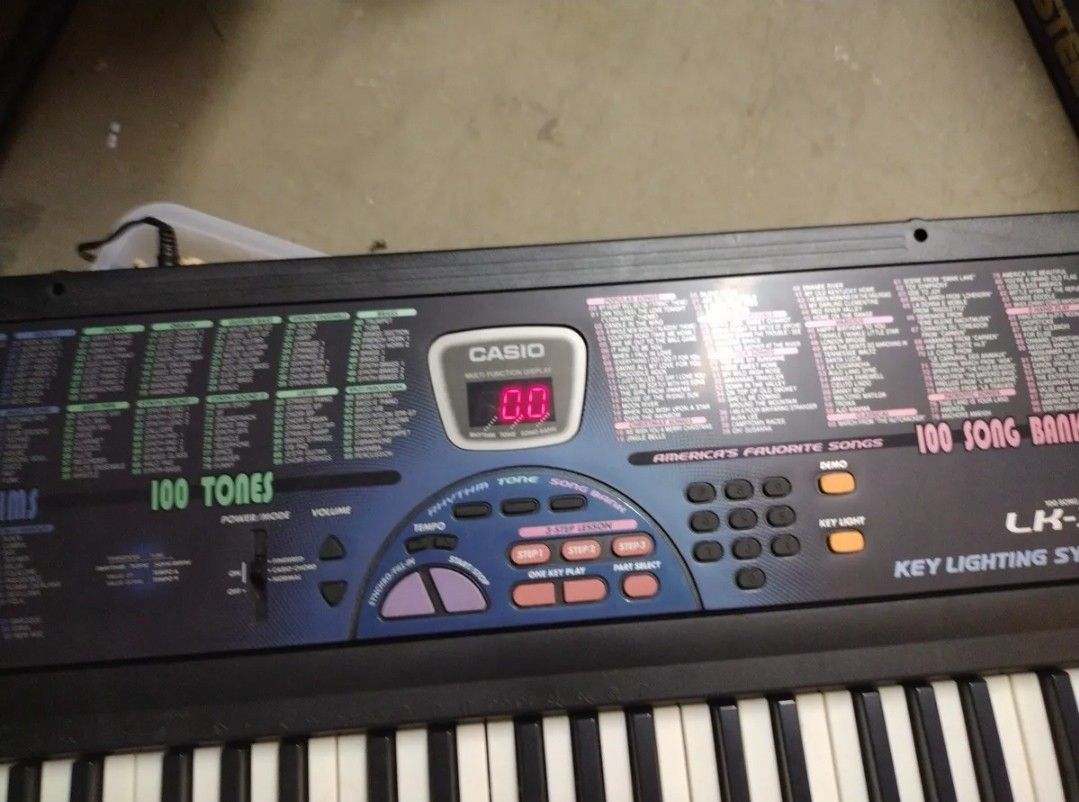 Casio LK-30-Lighted Keyboard