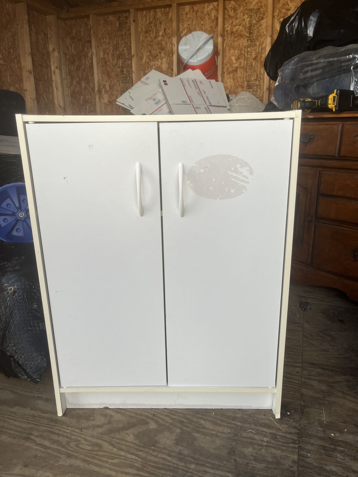 Freestanding Cabinet