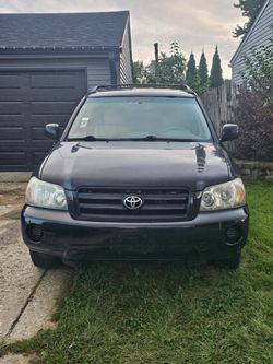 2004 toyota highlander limited sport AWD