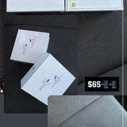 AirPod 4s Noice Cancellation 