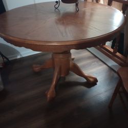 Round Wooden Table 