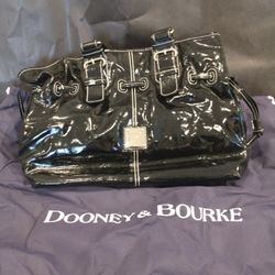 Dooney&Bourke