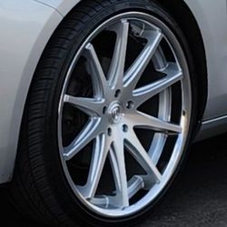 Rims and tires  22" Rohanas 