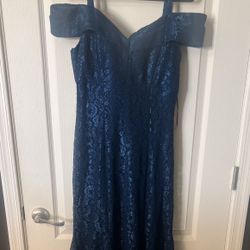 Sparkly Blue Lace Night Gown