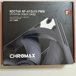 Noctua 12x15 120mm Fan (chromax  black swap)