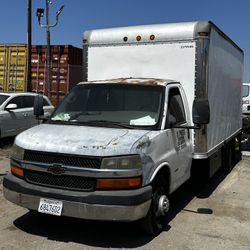 2006 CHEVY EXPRESS 