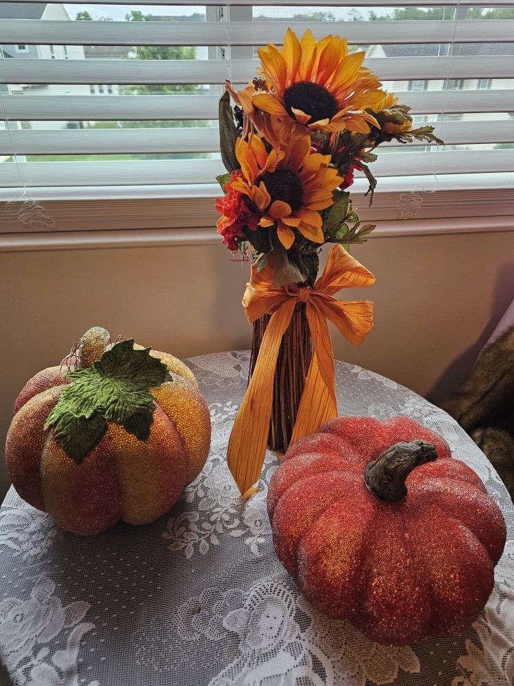 $25.00 - Fall And Thanksgiving "Bundle Price" Offer Deal!