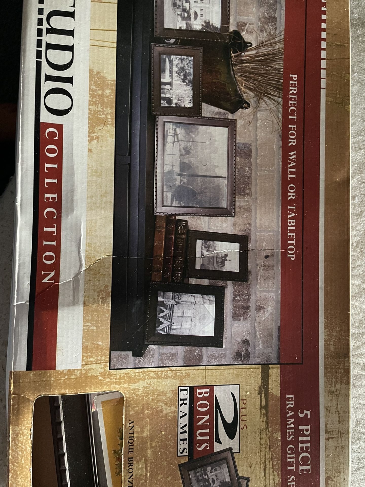 Digital Virtual Picture frames for good use.