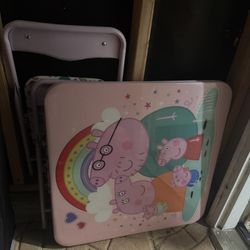 Peppa Pig 3 Piece Of Table And Chair 