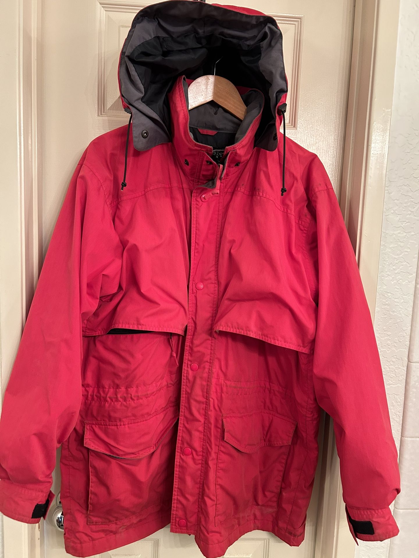 Eddie Bauer Men’s Hooded Rain Jacket Size Large in Excellent Condition