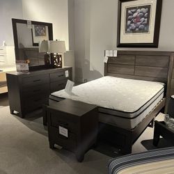 Grey 4PC Queen Bedroom Set